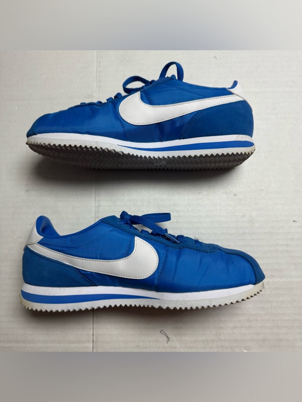 Nike (819720-402) Classic Cortez Nylon Sneakers In Signal Blue Men's Size: 9